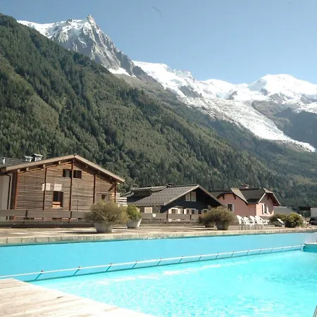 Le Beausite C - Year Apartment